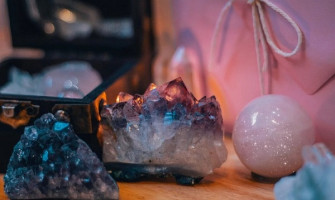 天然水晶 VS 人造水晶